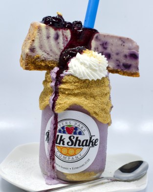 F477ED74-3C12-4384-9D66-79326E3131DD